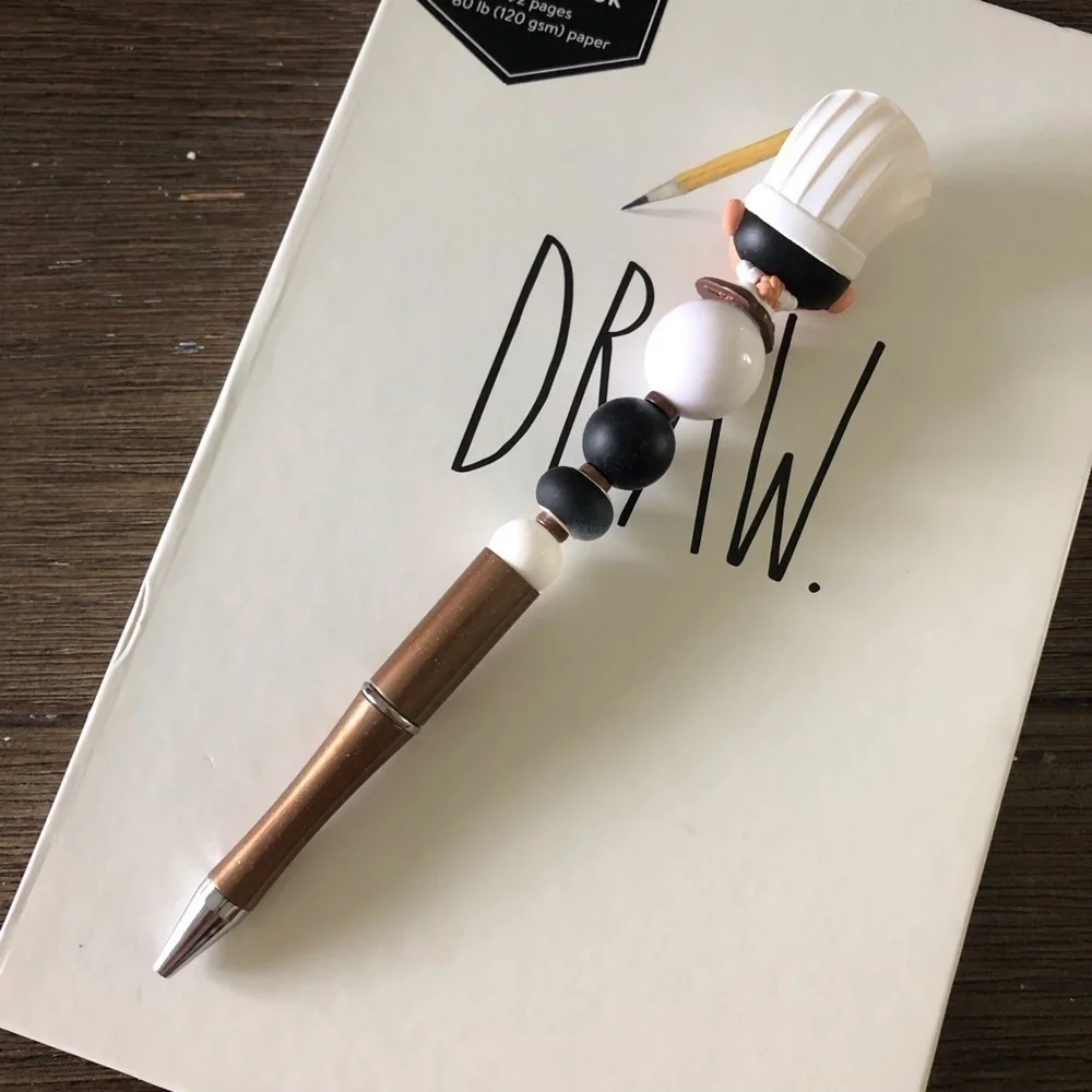 Disney Doorables: Ratatouille: Skinner handmade beaded pen